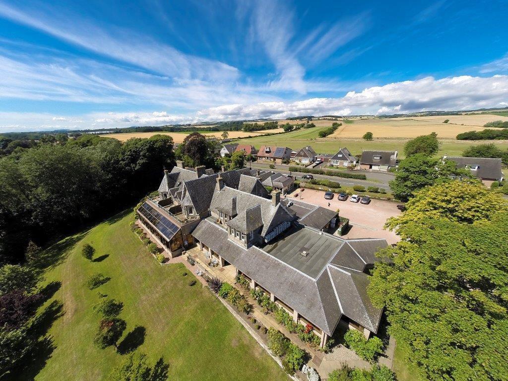 Old Manor Hotel Lundin Links Bagian luar foto