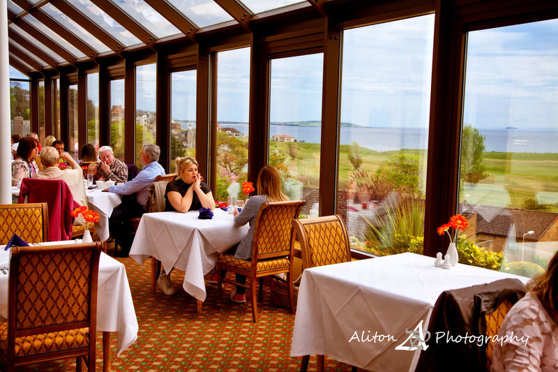 Old Manor Hotel Lundin Links Bagian luar foto